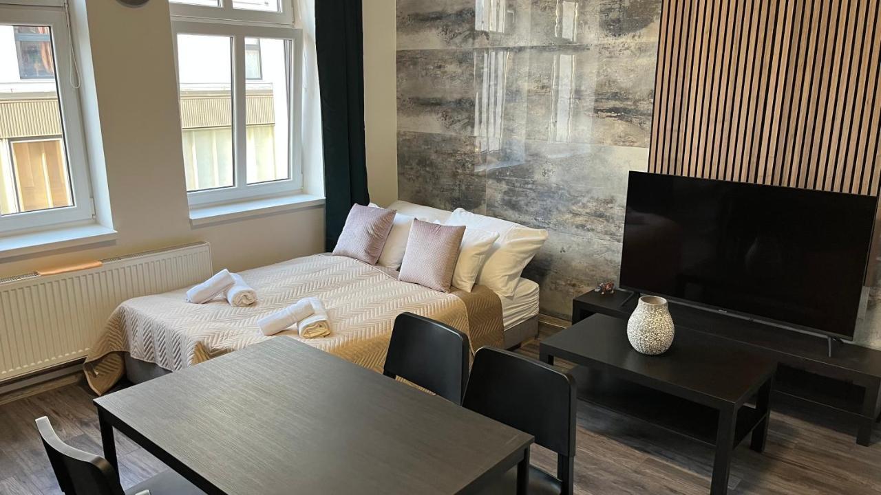 Downtown Boutique Apartments Liberec Bagian luar foto