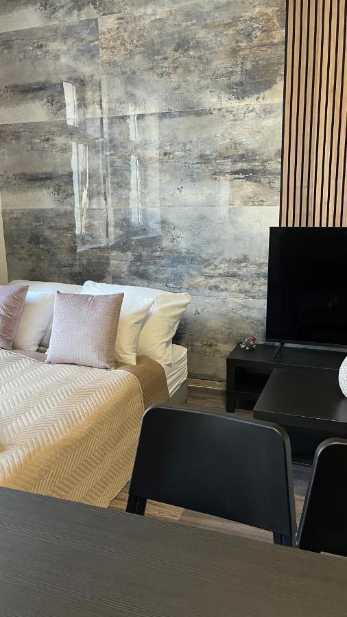 Downtown Boutique Apartments Liberec Bagian luar foto