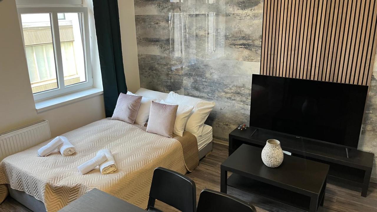 Downtown Boutique Apartments Liberec Bagian luar foto