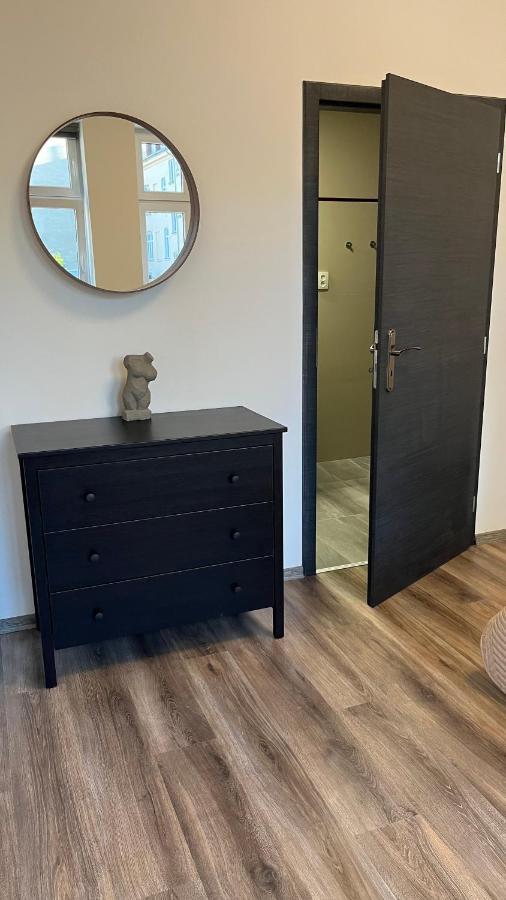 Downtown Boutique Apartments Liberec Bagian luar foto