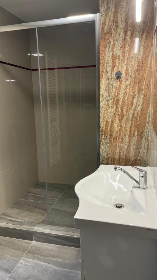 Downtown Boutique Apartments Liberec Bagian luar foto