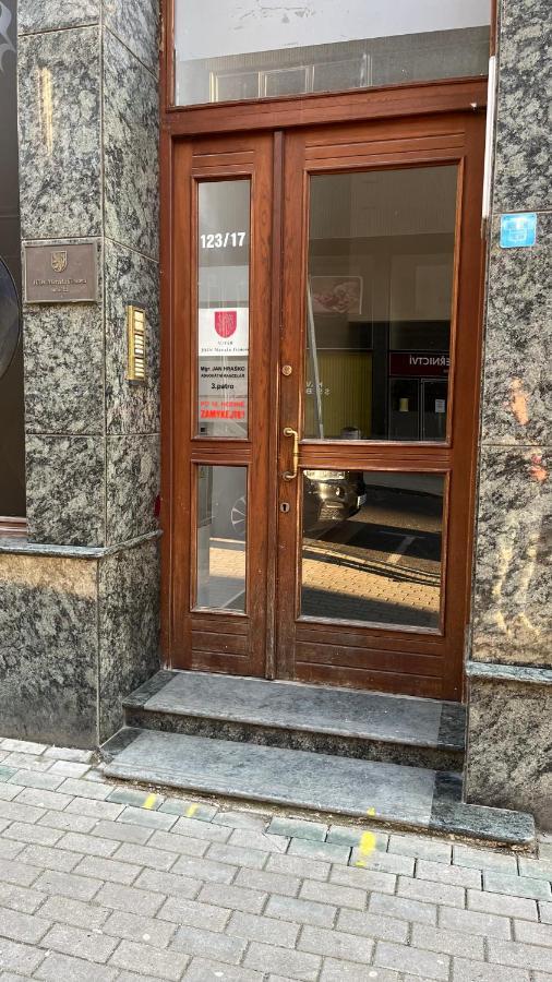 Downtown Boutique Apartments Liberec Bagian luar foto